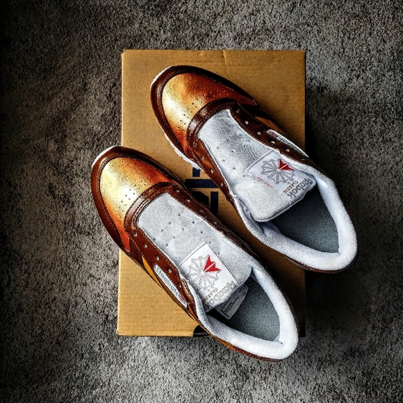 Reebok Classic Leather Sneakers Custom Colors - Picture 7 of 7